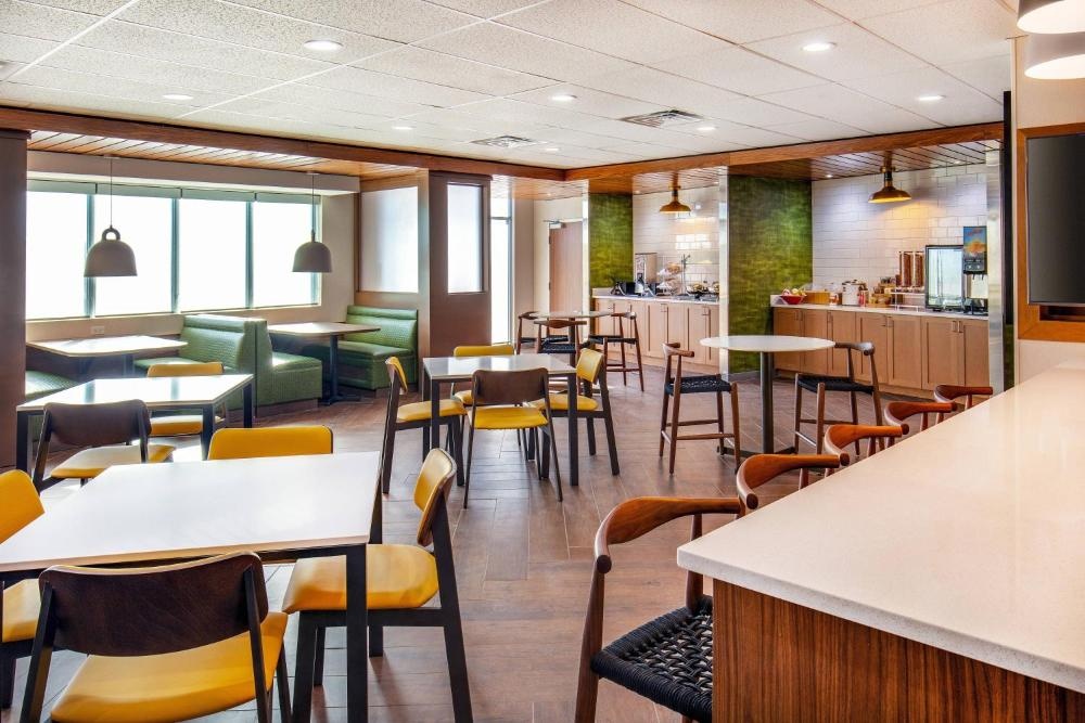 Fairfield Inn & Suites by Marriott McPherson