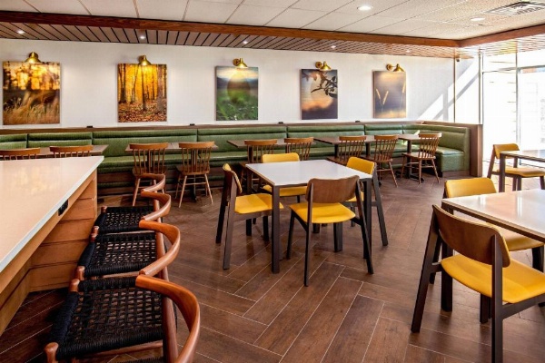 Fairfield Inn & Suites by Marriott McPherson image 10